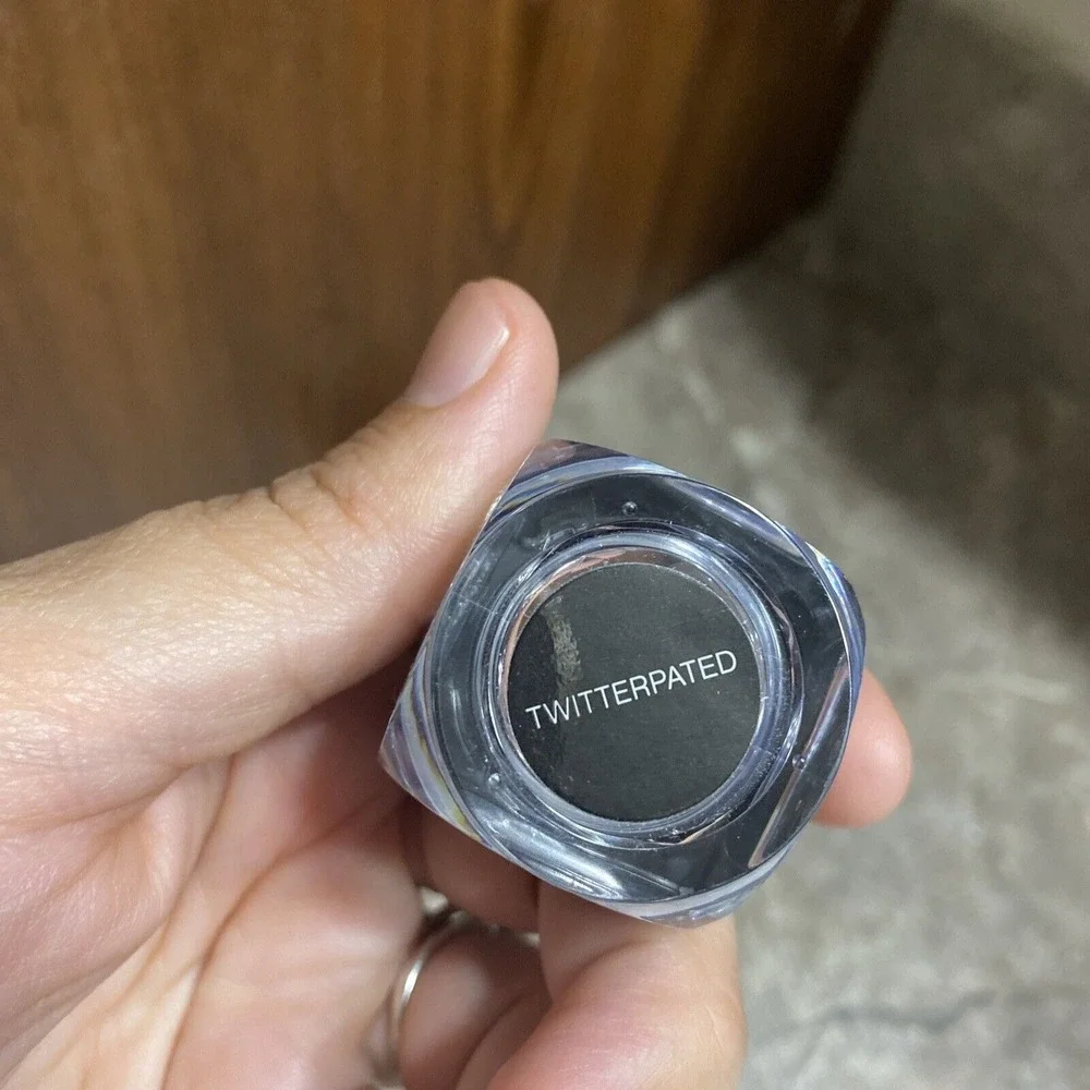 Younique new moodstruck